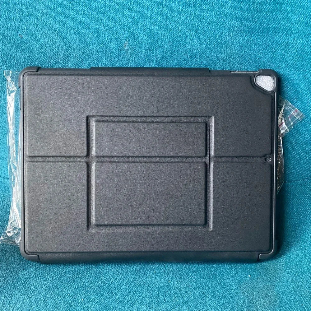 Black Wireless Keyboard